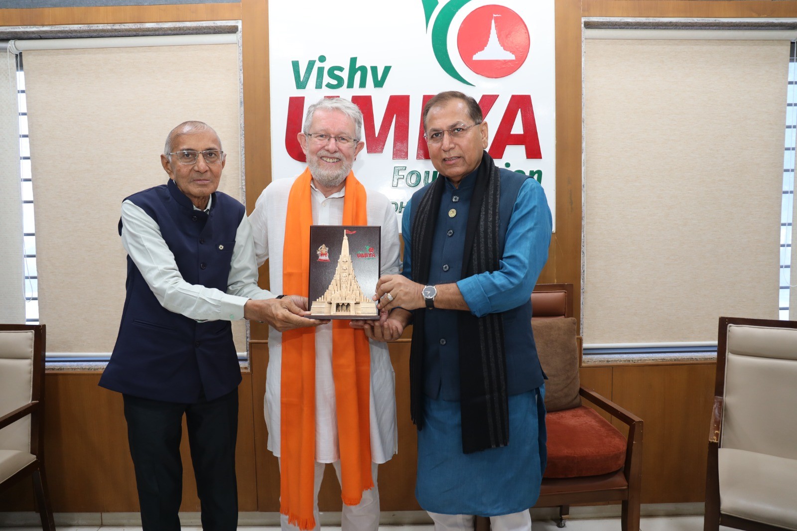 The Director of the Oxford Centre for Hindu Studies (U.K.) Shaunaka Rishi Das’s visited Vishv Umiyadham